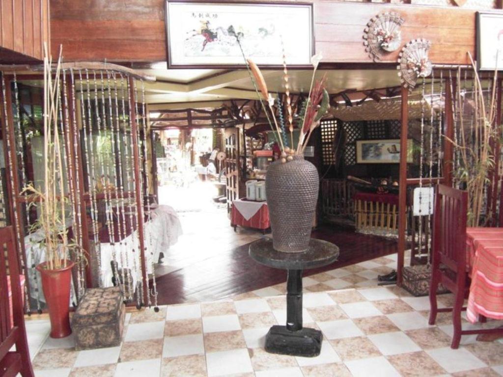 De Loro Inn And Restaurant Puerto Princesa Екстер'єр фото