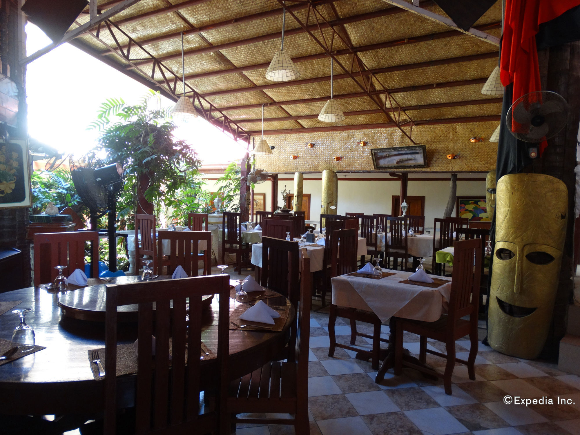 De Loro Inn And Restaurant Puerto Princesa Екстер'єр фото